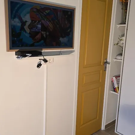 Apartment Mini Dore 10m2 Massy (Essonne)