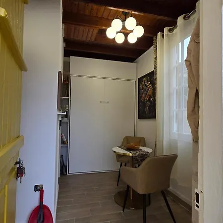 Apartment Mini Dore 10m2 *